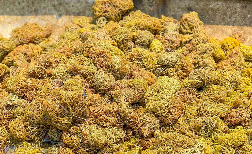 Bún sông Cu Đê là một trong những đặc sản chỉ xuất hiện trong thời gian ngắn mỗi năm, khoảng từ tháng 2 đến tháng 3 âm lịch.